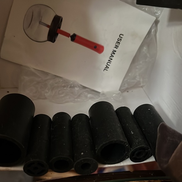 Makeup brush cleaner - Picture 3 of 8